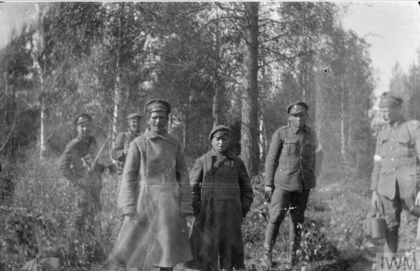 «Лекарство» для большевиков: британское химическое оружие на севере России