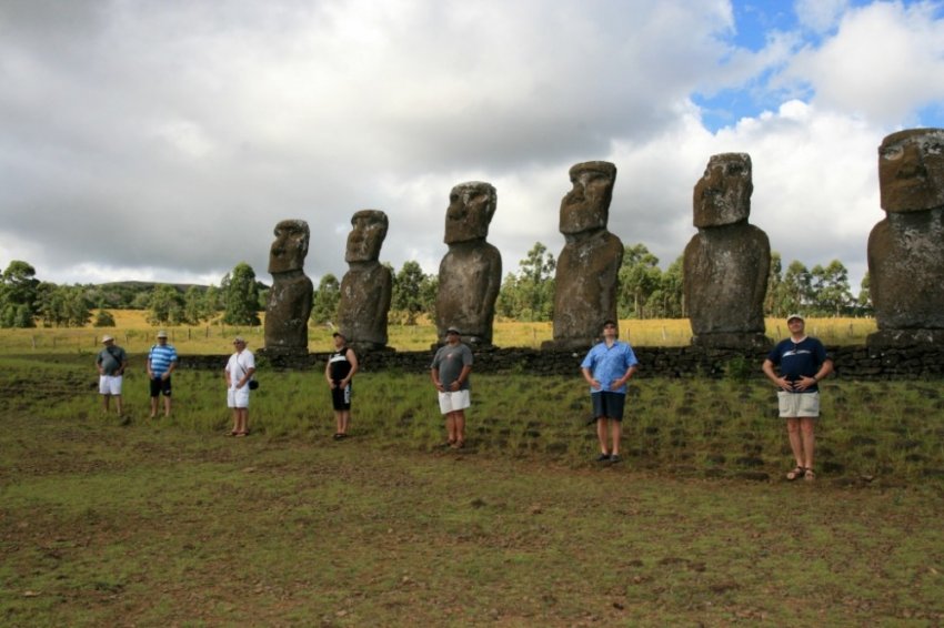Как "цивилизованная" Европа погубила народ острова Пасхи