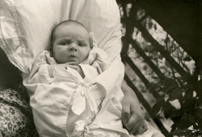 Суеверные имена СССР: зачем детей называли Даздраперма и Лунио