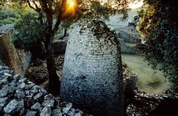 Гигантские сооружения Зимбабве как объект исследований