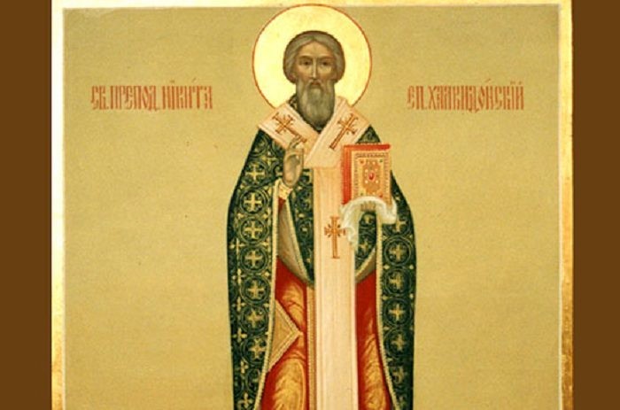 Православный народ 16 апреля 2020 года отмечает Чистый четверг, а в церкви вспоминает преподобного Никиту Исповдника