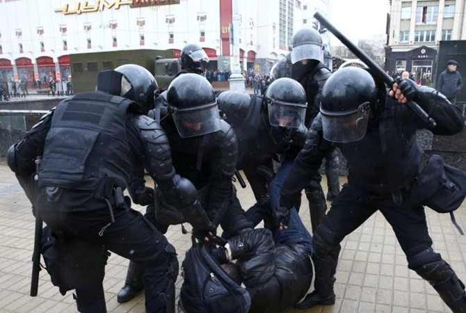 Законопроект, разрешающий полиции стрелять в безоружных