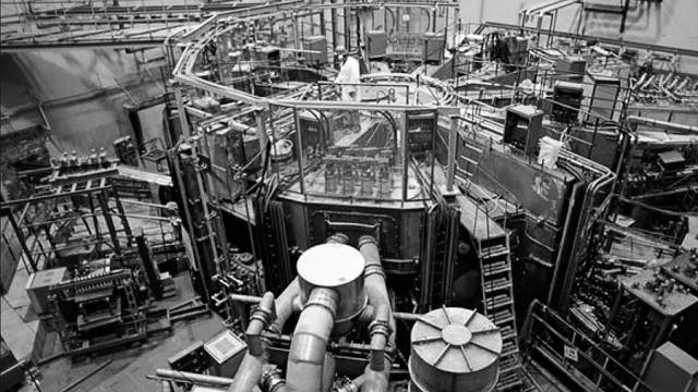 По законам физики военного времени: как сражались на фронте науки