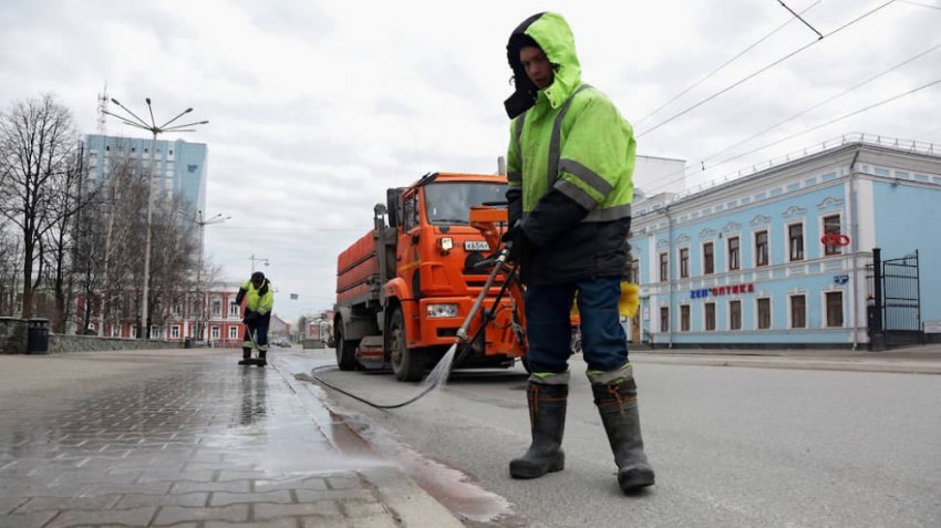 Зачем “корыстные” олигархи помогают в борьбе с коронавирусом?