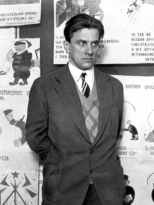 Самоубийство Маяковского оказалось случайным выстрелом