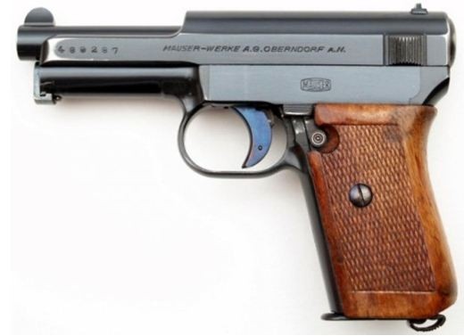 Самоубийство Маяковского оказалось случайным выстрелом