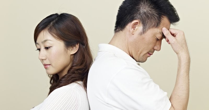 Китайские пары не выдержали испытания карантином, и массово начали разводиться