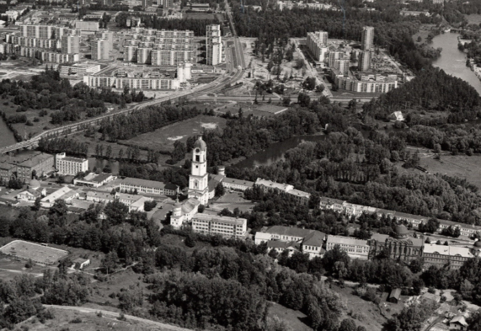 Город Саров не значился на картах и застрял в эпохе Советского Союза