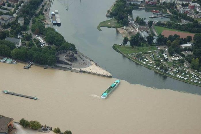 ТОП-16 водоёмов, в которых реки, моря и океаны не смешиваются
