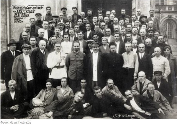 Почему расстреляли в 1937 году первого секретаря Свердловского обкома партии Ивана Кабакова?