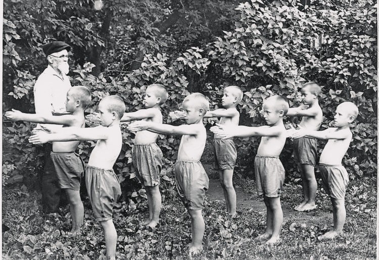 Дневники первооснователя "Муравейника" - сиротского дома в России