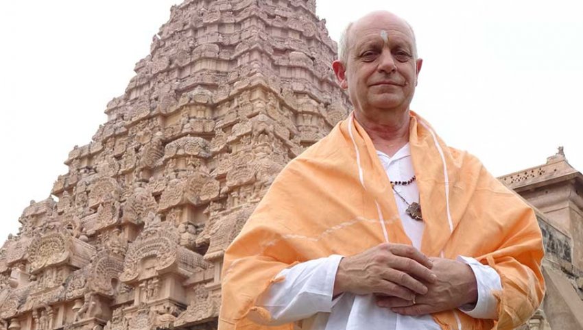 Британский экстрасенс, который предвидел коронавирус, поведал прогноз на 2020 год