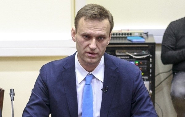 Эксперт допустил, что Навальный может сотрудничать с ЦРУ Эксперт допустил, что Навальный может сотрудничать с ЦРУ
