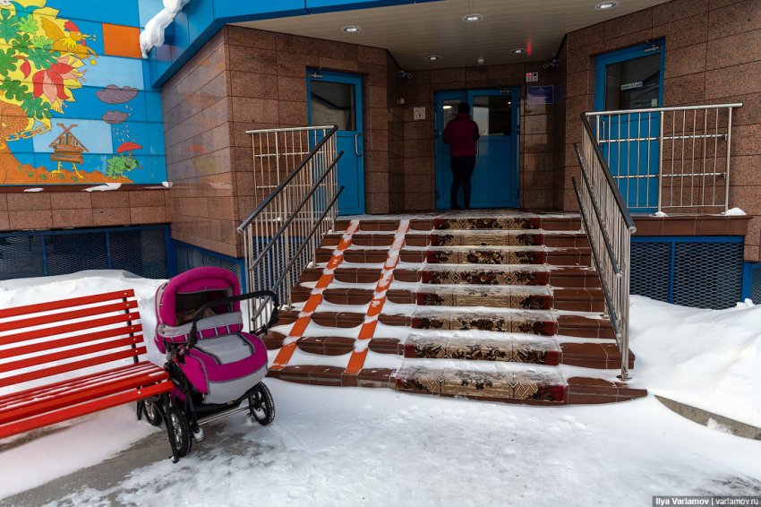 Якутский город на краю большой дыры