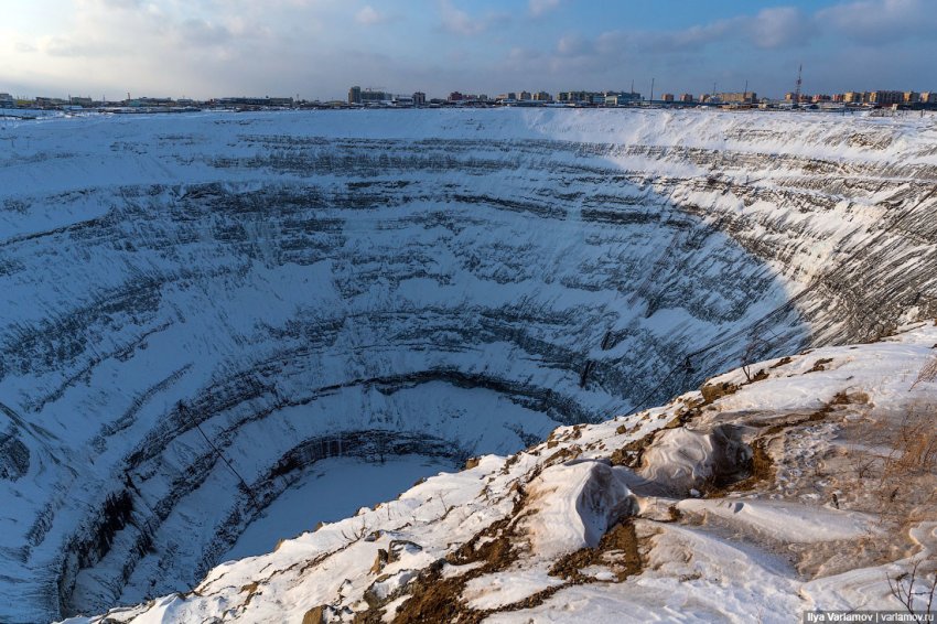Якутский город на краю большой дыры