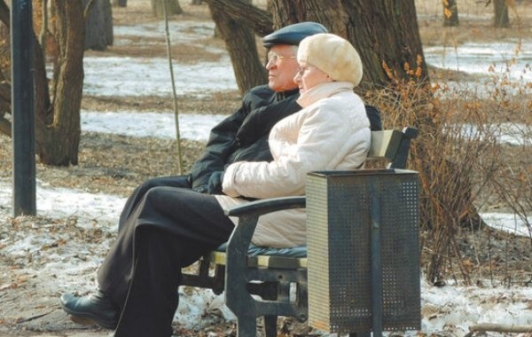 Информацию о проверке дополнительных доходов у пенсионеров опровергли