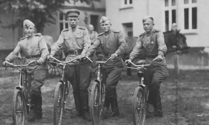 Какие трофеи привозили домой советские солдаты?