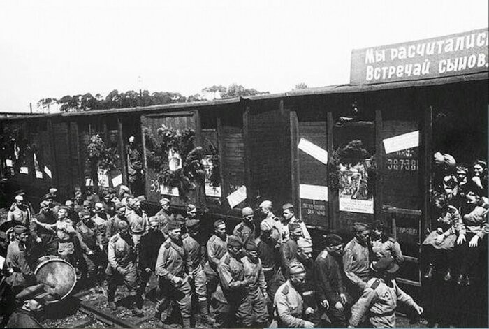 Какие трофеи привозили домой советские солдаты?