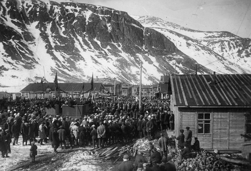 Как при Сталине переселяли и депортировали народы