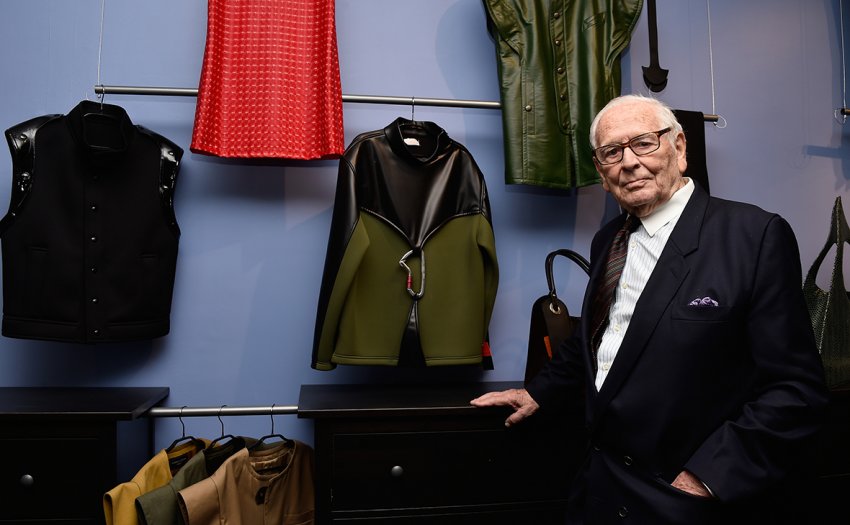 Модельер Пьер Карден скончался 29 декабря 2020 года в американском госпитале Парижа