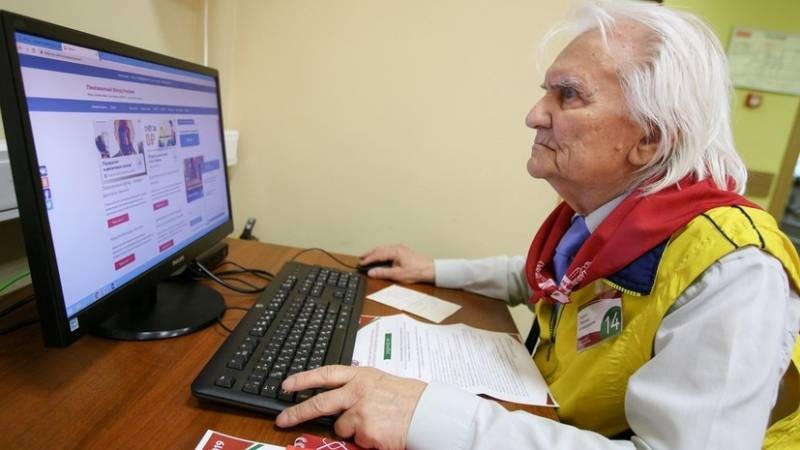 Пенсионный возраст в России с 2021 увеличиться вместе с пенсионными выплатами