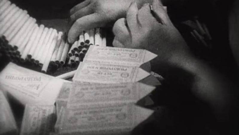 Сигареты и алкоголь в России подорожают, а контрафакт начнет процветать