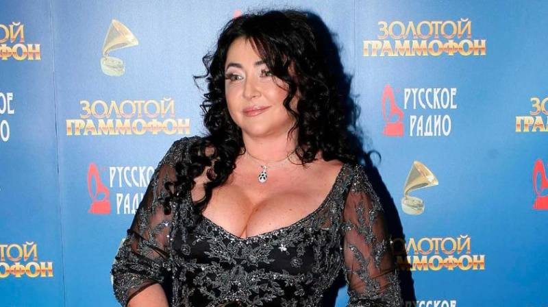 Лолита Милявская тайно вышла замуж Лолита Милявская тайно вышла замуж