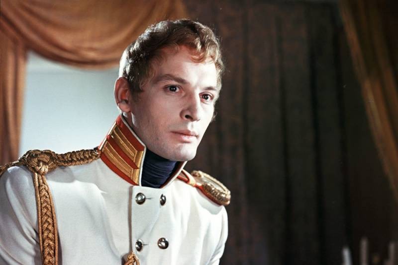 Интересные факты из биографии и личной жизни любимого актера Василия Ланового продолжают волновать его поклонниц