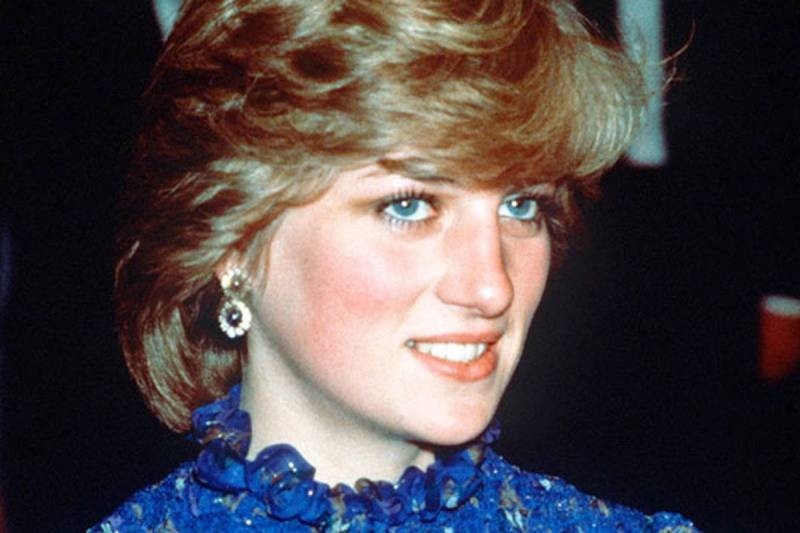 Тайну частых умываний принцессы Дианы удалось раскрыть