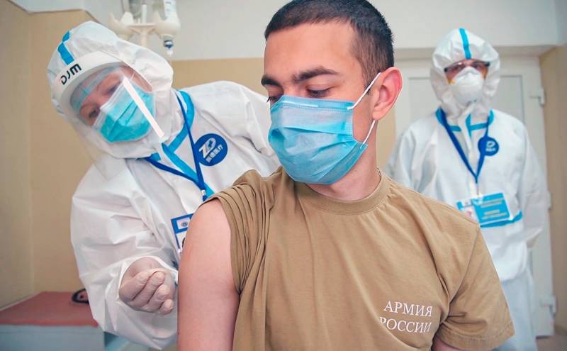 Россияне делятся впечатлениями после вакцинации от коронавируса в Сети: отзывы