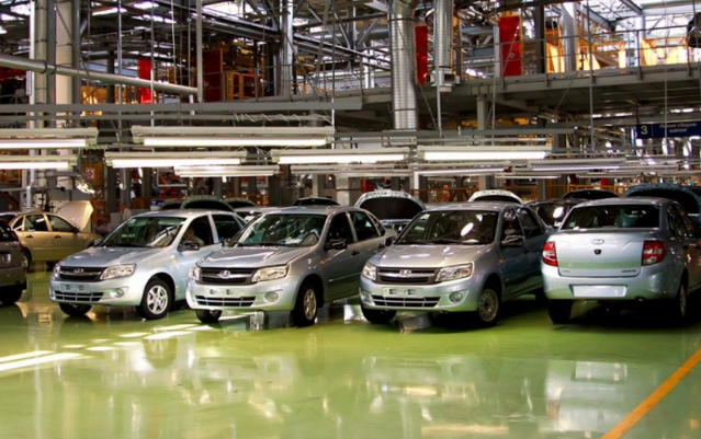 АвтоВАЗ поднял стоимость всех автомобилей с 15 января 2021 года