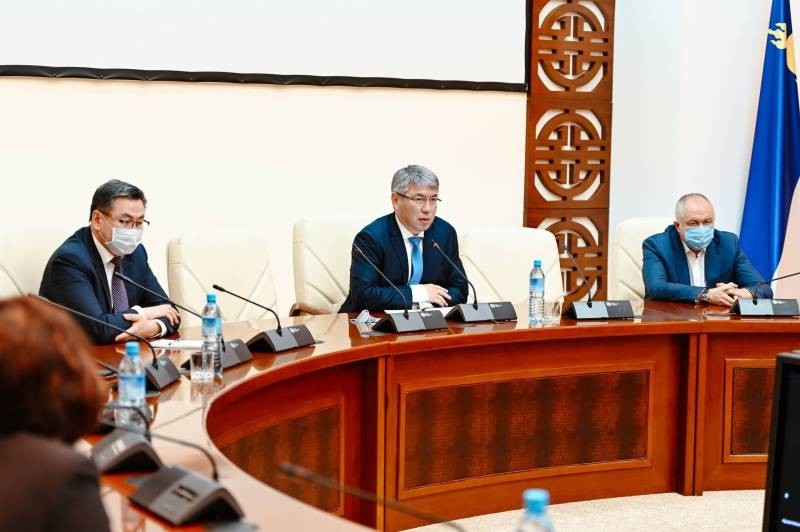 Глава Бурятии Алексей Цыденов назвал причины отставки правительства