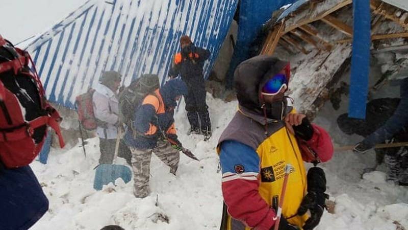 В Домбае произошел принудительный сход лавины 18 января 2021 года