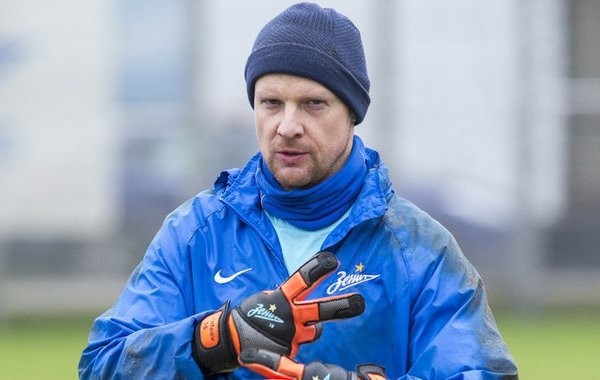 Врачи рассказали о состоянии футболиста Вячеслава Малафеева, госпитализированного с коронавирусом