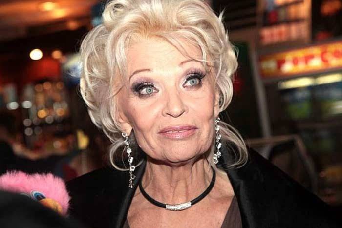 Подруга рассказала о тяжелой болезни актрисы Светланы Светличной