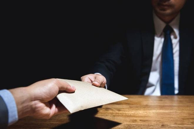 Исследование показало, сколько россиян недовольны своей зарплатой