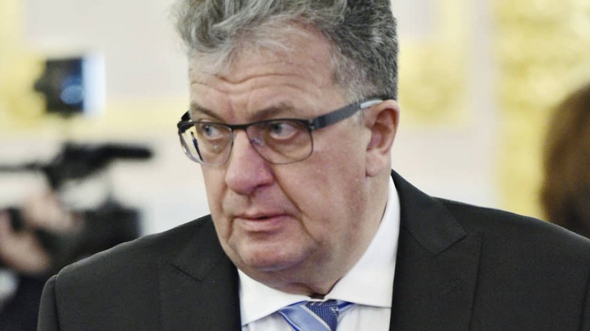 В России на 65-м году жизни умер политик Сергей Приходько