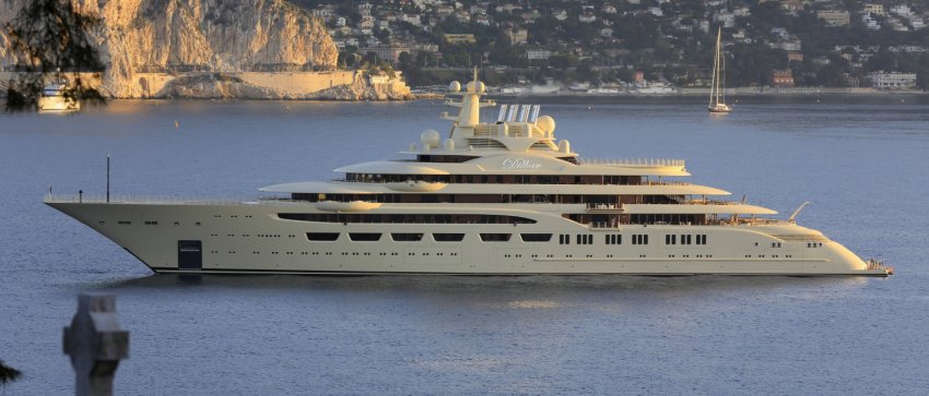 Для богачей в России создадут отдельную налоговую инспекцию