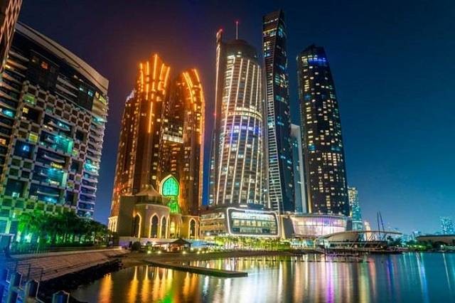 Сколько стоит самая дешёвая квартира у моря в Дубае