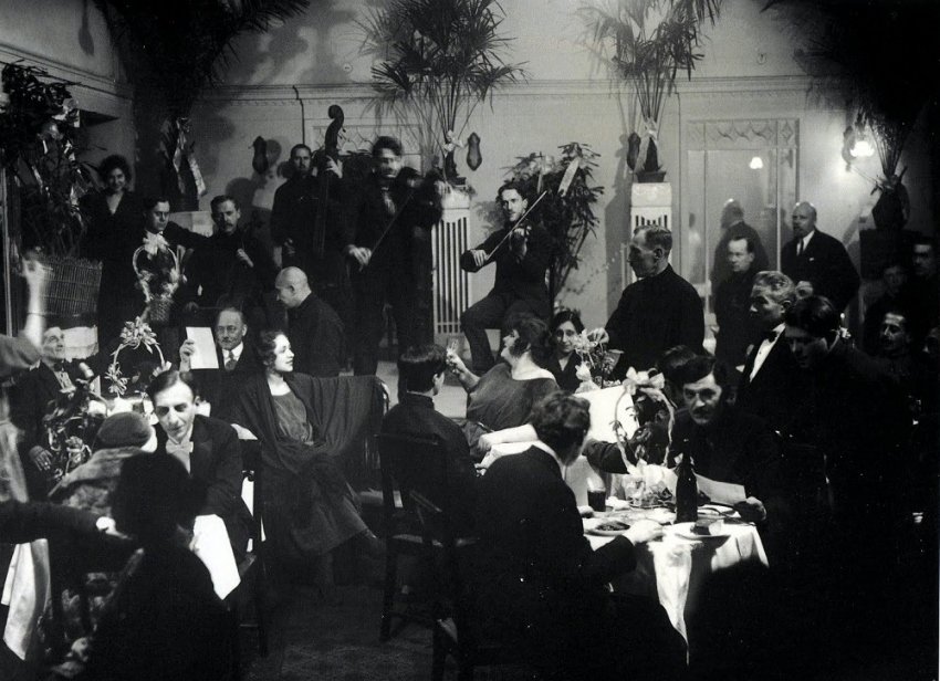 В 1920-е годы советские люди хотели отдыхать как при царе