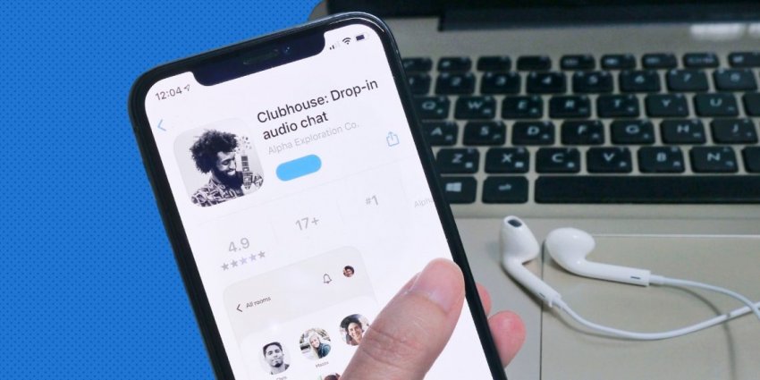Новая социальная сеть ClubHouse продолжает завоевывать популярность в России