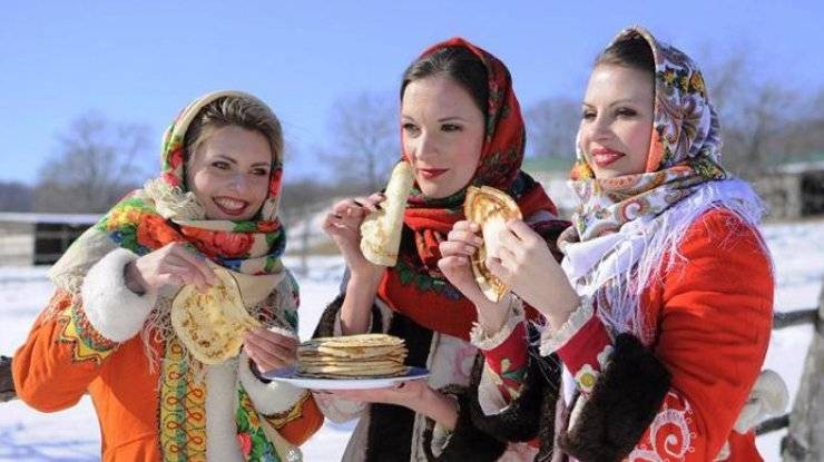 Масленичная неделя в 2021 году: традиции, когда печь блины, рецепт домашних блинов на кефире Масленичная неделя в 2021 году: традиции, когда печь блины, рецепт домашних блинов на кефире