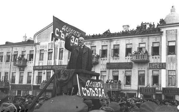 «Женский день» как повод к началу революции