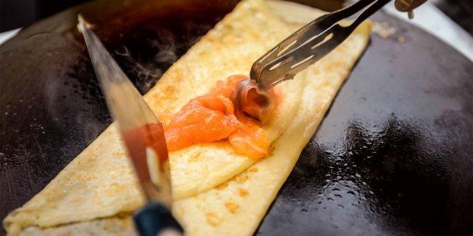 Какие места можно посетить в Москве, чтобы отведать бесплатные блины на Масленицу