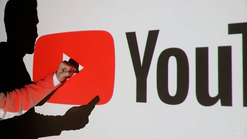 В РФ хотят ввести налог для IT-гигантов на рекламу у блогеров