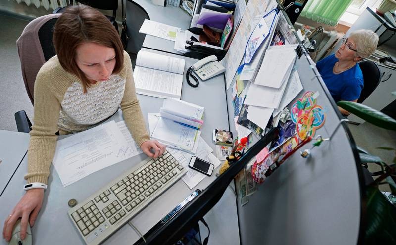 Стало известно, как россияне отдохнут на майские праздники в 2021 году