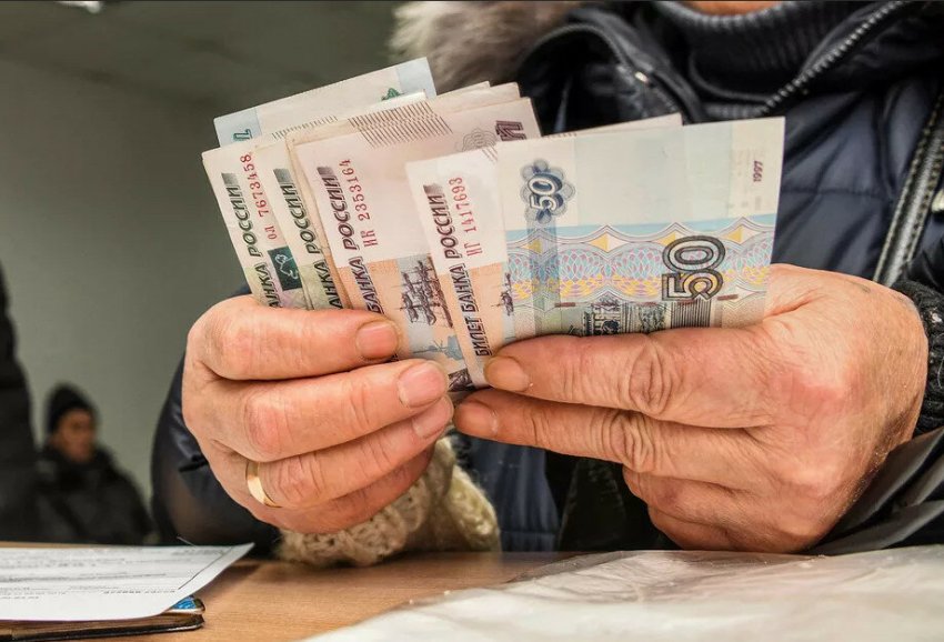 Готовы предложения об индексации пенсий работающим пенсионерам России