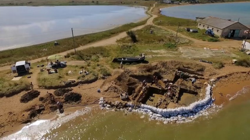 Акра: "Крымская Атлантида"