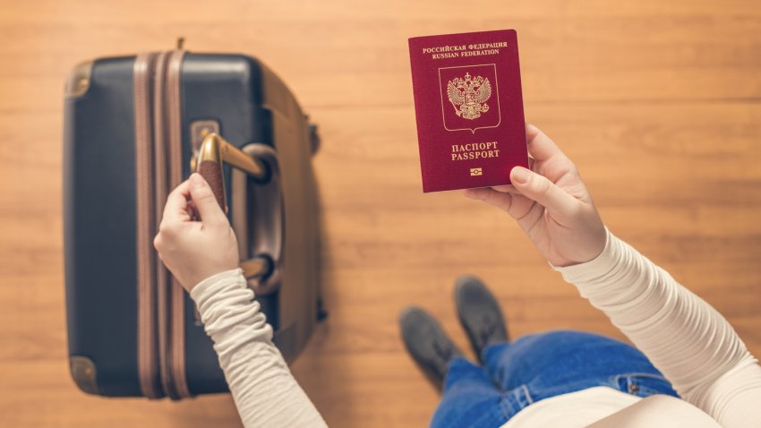 Какие страны откроют границы для России в апреле 2021 года