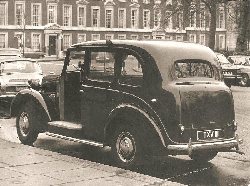 Фиакры: история появления и развития такси